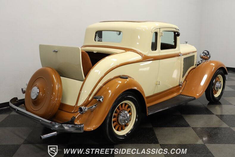 1933 Plymouth Model PD