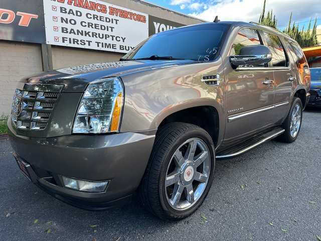 2014 Cadillac Escalade Luxury
