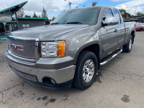 2007 GMC Sierra 1500 for sale at ALPINE MOTORS in Milwaukie OR