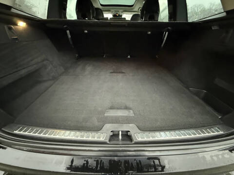 2016 Volvo XC90 T5 Momentum