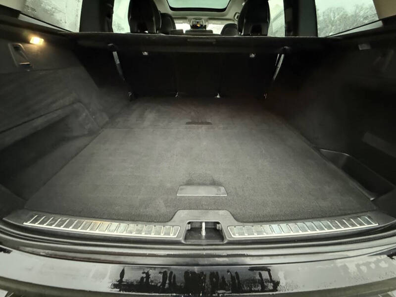 2016 Volvo XC90 T5 Momentum