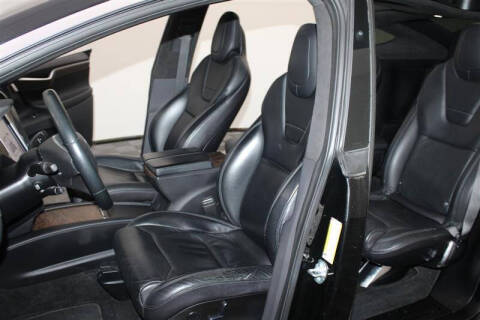 2017 Tesla Model X 75D