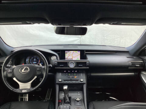 2017 Lexus RC 300