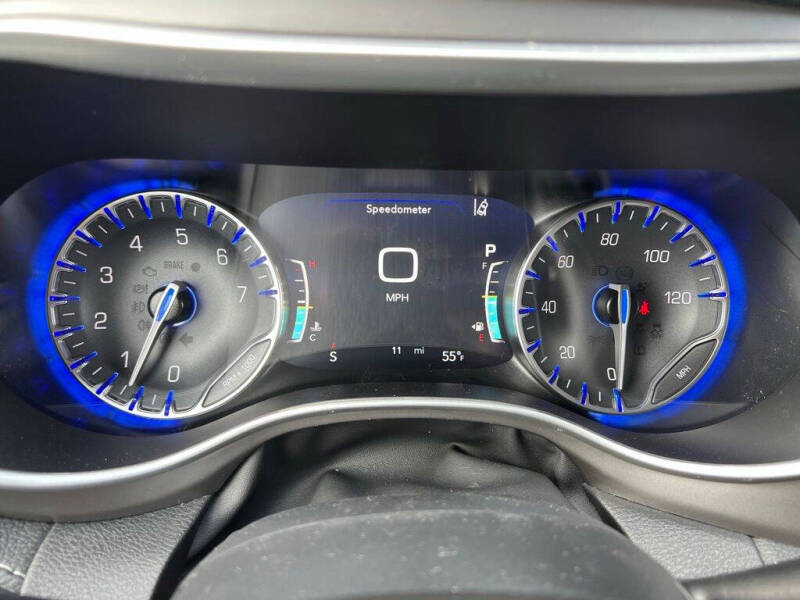 2027 Chrysler Pacifica Limited