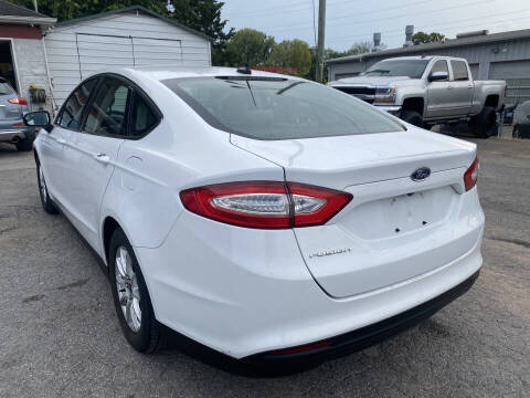 2015 Ford Fusion S