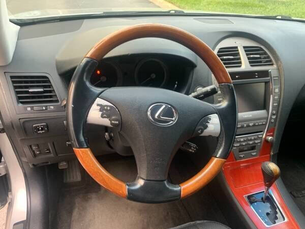 2008 LEXUS ES Sedan
