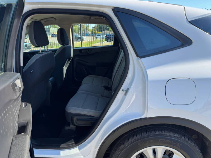 2020 Ford Escape S