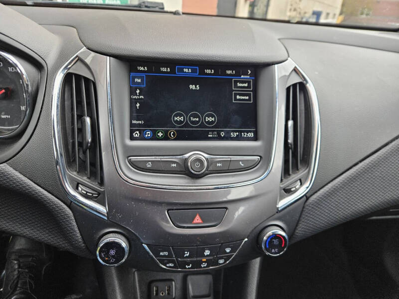 2019 Chevrolet Cruze LT