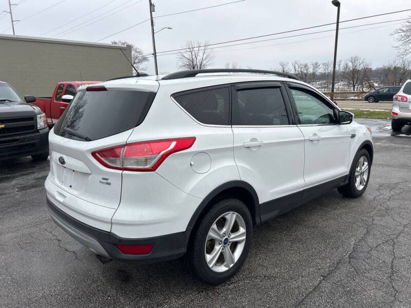 2016 Ford Escape SE