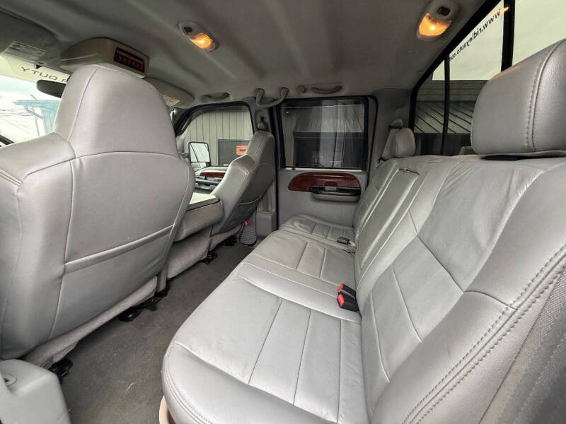 2005 Ford F-250 Super Duty Lariat