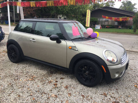 2009 MINI Cooper for sale at Antique Motors in Plymouth IN