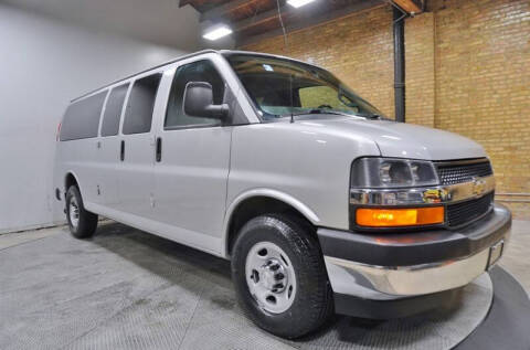 2017 Chevrolet Express LT 3500