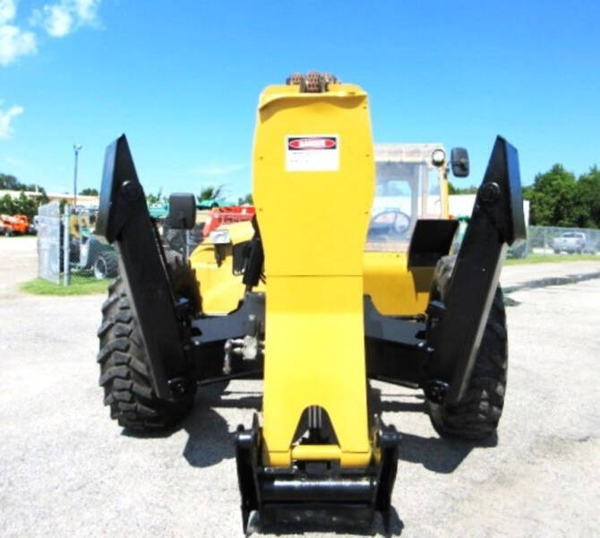 2012 Caterpillar TL 1055