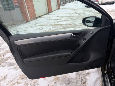 2012 Volkswagen Golf R 4Motion