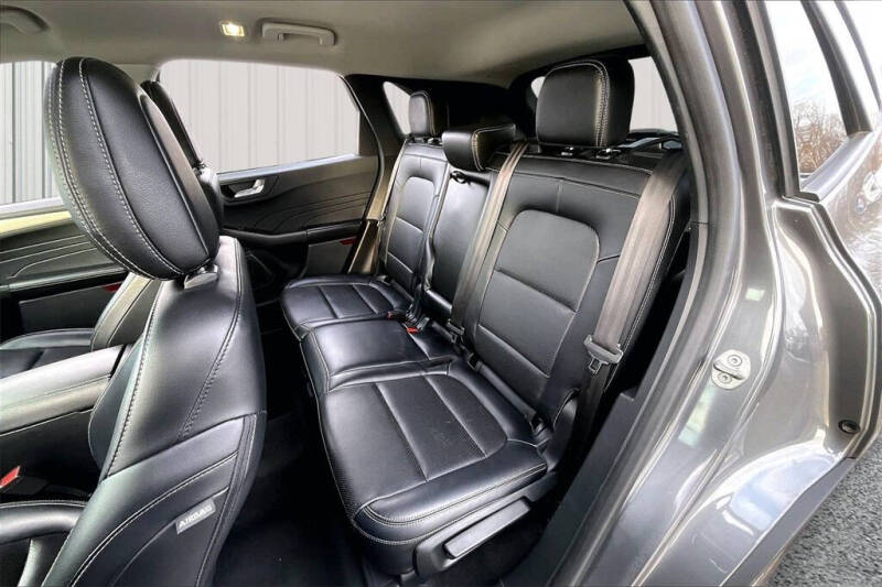 2021 Ford Escape SEL