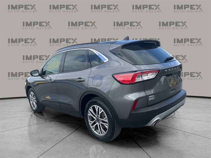 2022 Ford Escape SEL