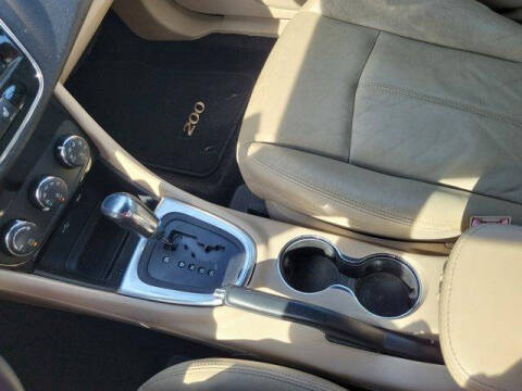 2013 Chrysler 200 Limited