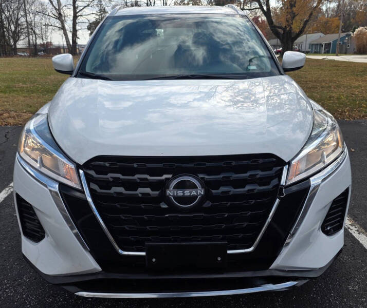 2023 Nissan Kicks SV