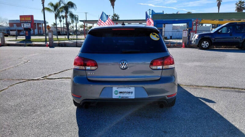 2010 Volkswagen GTI Base PZEV