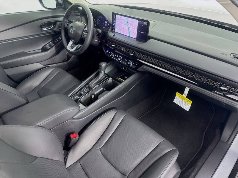 2025 Honda Accord Hybrid Touring