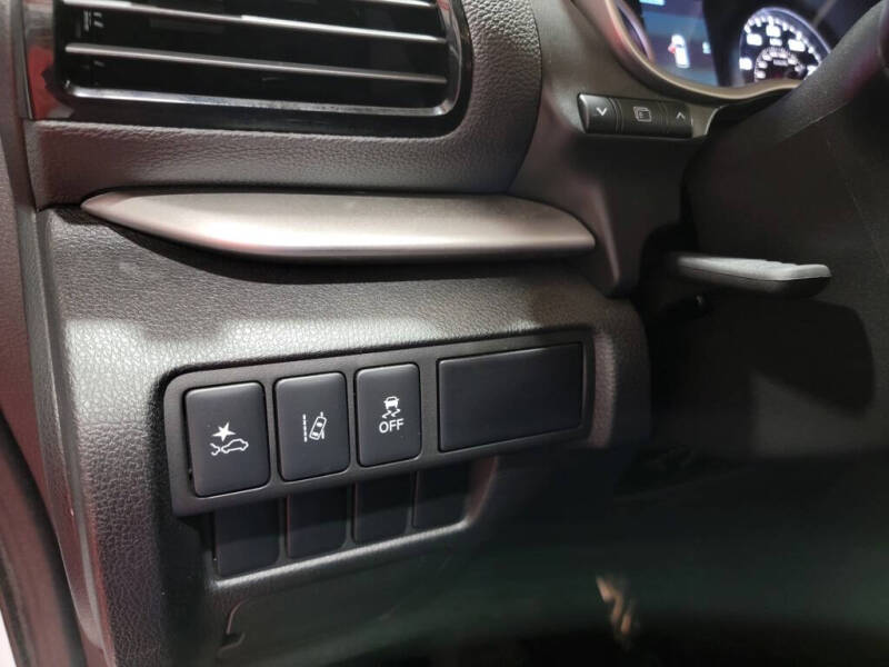 2023 Mitsubishi Eclipse Cross SE