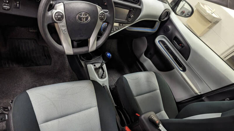 2012 Toyota Prius c