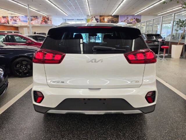 2022 Kia Niro LX