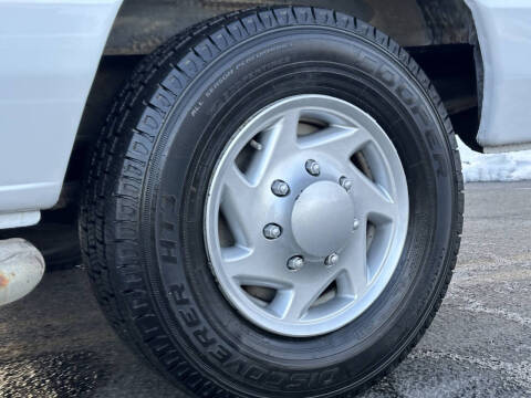 2013 Ford E-Series E-250