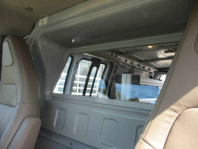 2021 Chevrolet Express 2500