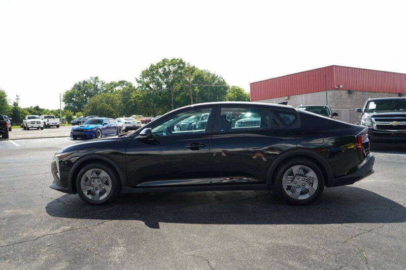 2025 Kia K4 LX