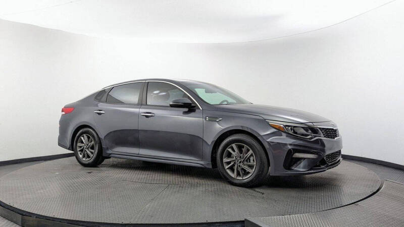 2020 Kia Optima LX