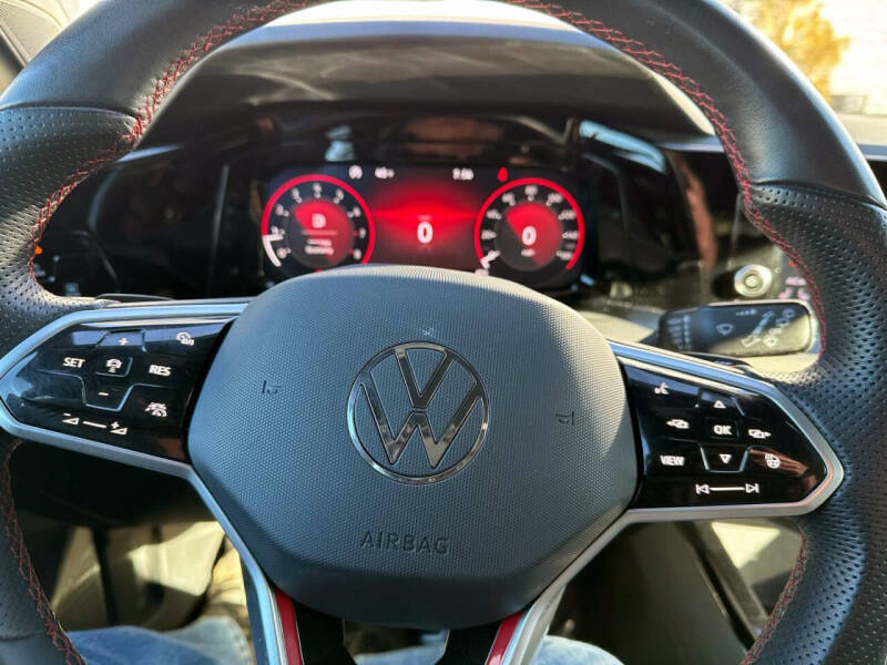 2024 Volkswagen Golf GTI S