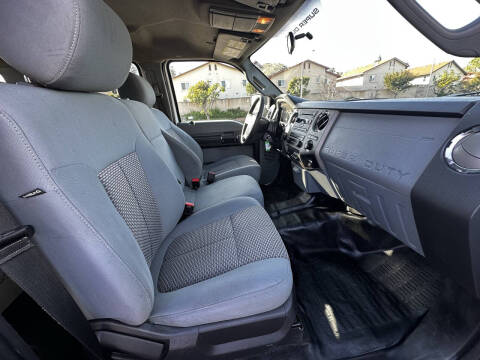 2016 Ford F-350 Super Duty XLT