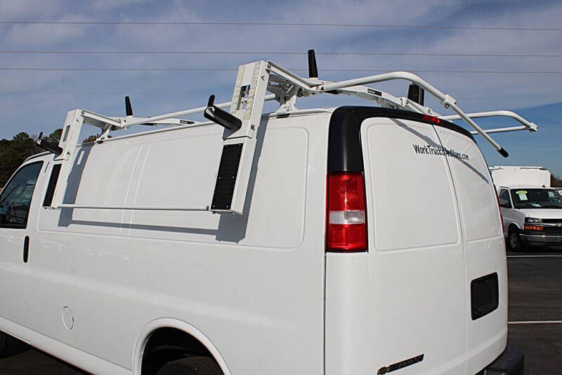 2024 Chevrolet Express 2500