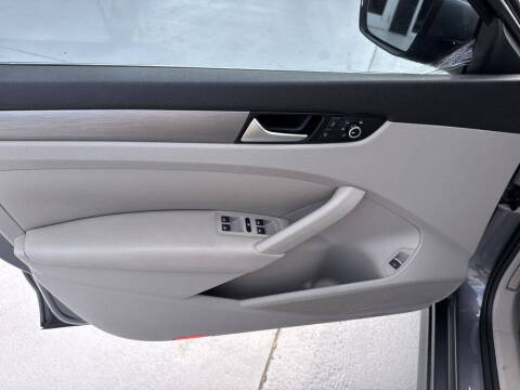 2014 Volkswagen Passat