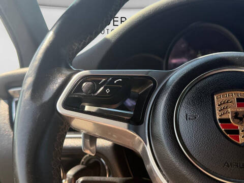 2017 Porsche Macan