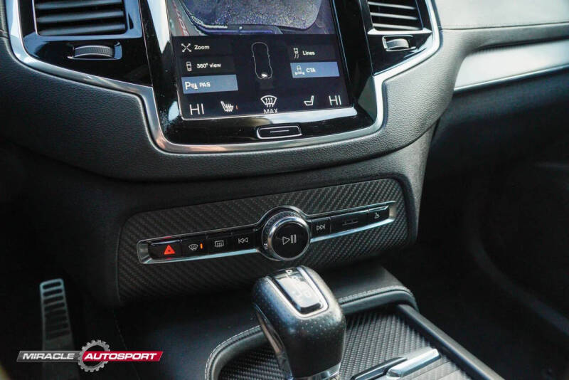 2019 Volvo XC90 T6 R-Design