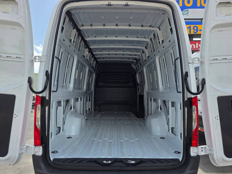 2021 Freightliner Sprinter