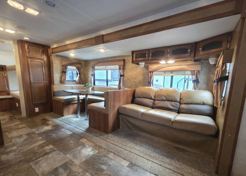 2014 Coachmen By Forest River Freedom Express