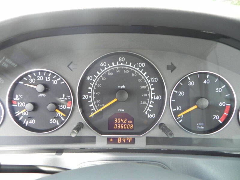2000 Mercedes-Benz SL-Class SL 500