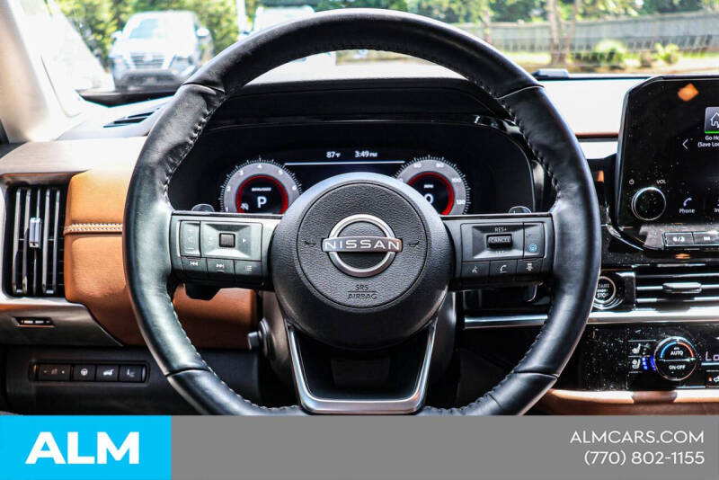 2023 Nissan Pathfinder Platinum
