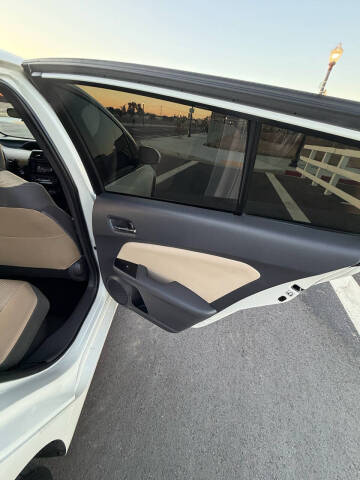 2018 Toyota Prius One