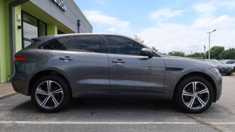 2017 Jaguar F-PACE S