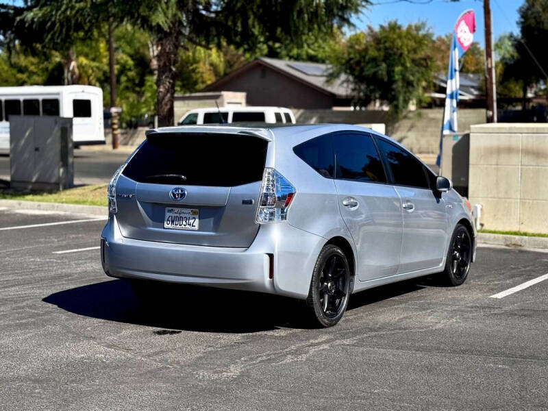 2012 Toyota Prius v