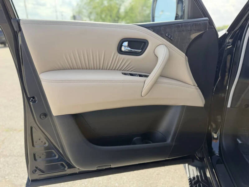 2024 Nissan Armada Platinum