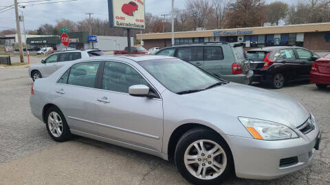 2007 Honda Accord for sale at GLADSTONE AUTO SALES    GUARANTEED CREDIT APPROVAL in Gladstone MO