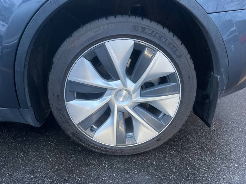 2020 Tesla Model Y Long Range