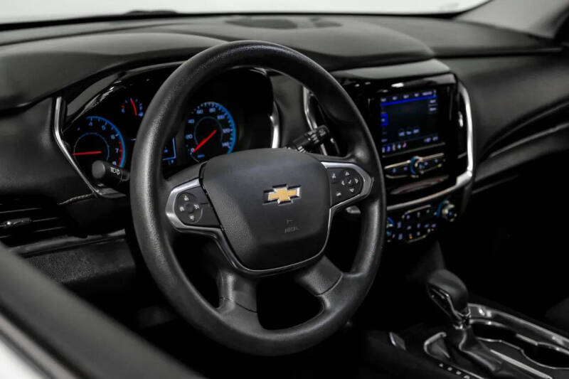 2021 Chevrolet Traverse LS