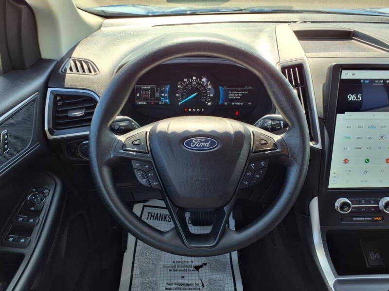 2024 Ford Edge SE