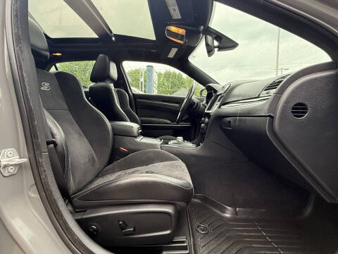 2019 Chrysler 300 S